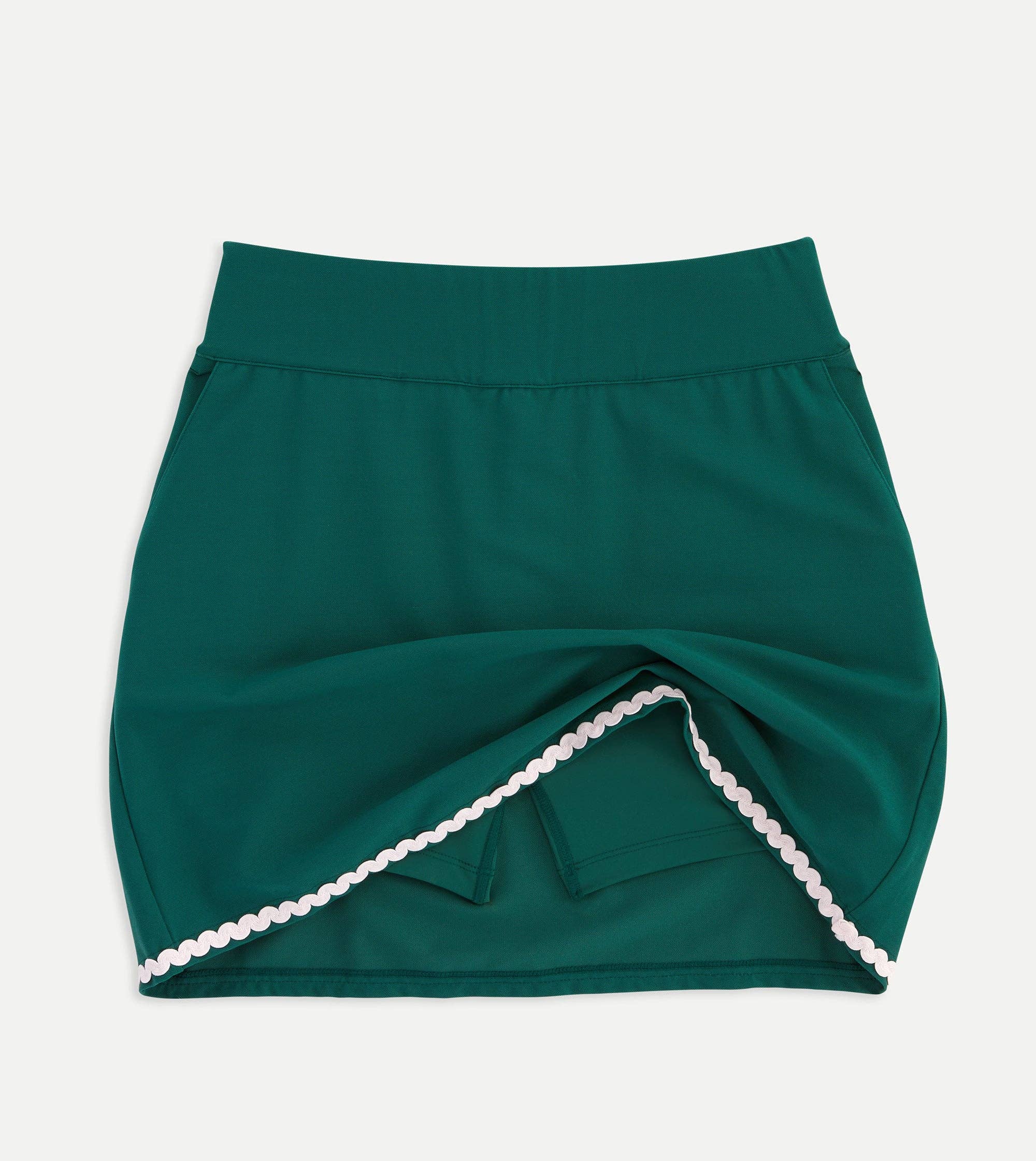 The Ric Rac Retro Skort: Vintage Charm, Modern Performance